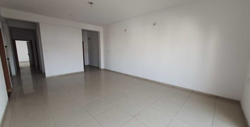 3 BHK Flat for Sale in 80 Feet Road, Anand