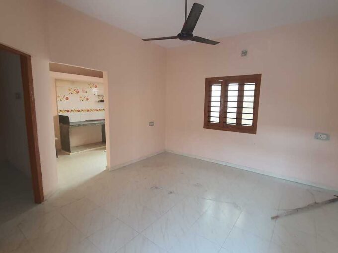 1 Bhk House For Rent B/H Elecon Compney
