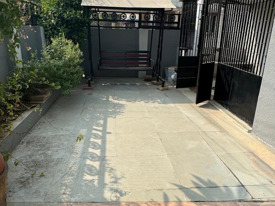 WhatsApp Image 2024-12-02 at 12.18.51 PM