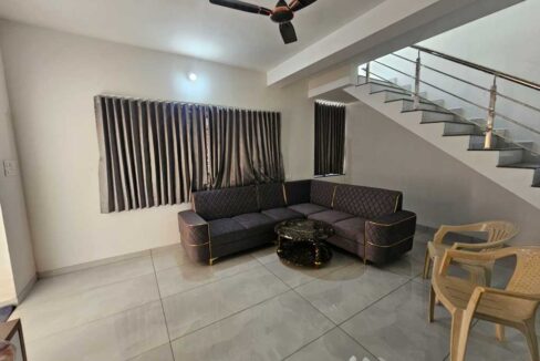 4 Bhk House For Rent In Anand | Prime Location On Anand – V.v. Nagar Road