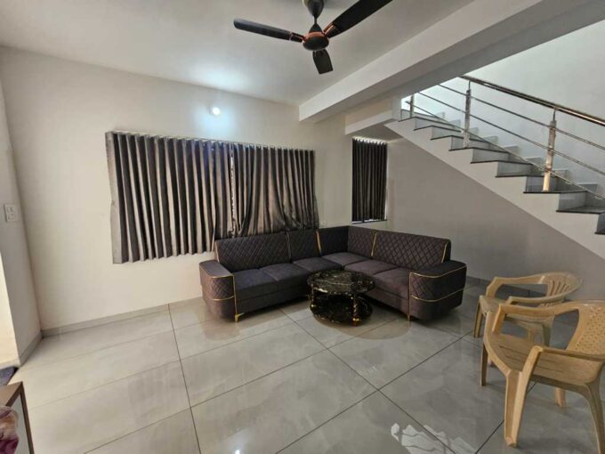 4 Bhk House For Rent In Anand | Prime Location On Anand – V.v. Nagar Road